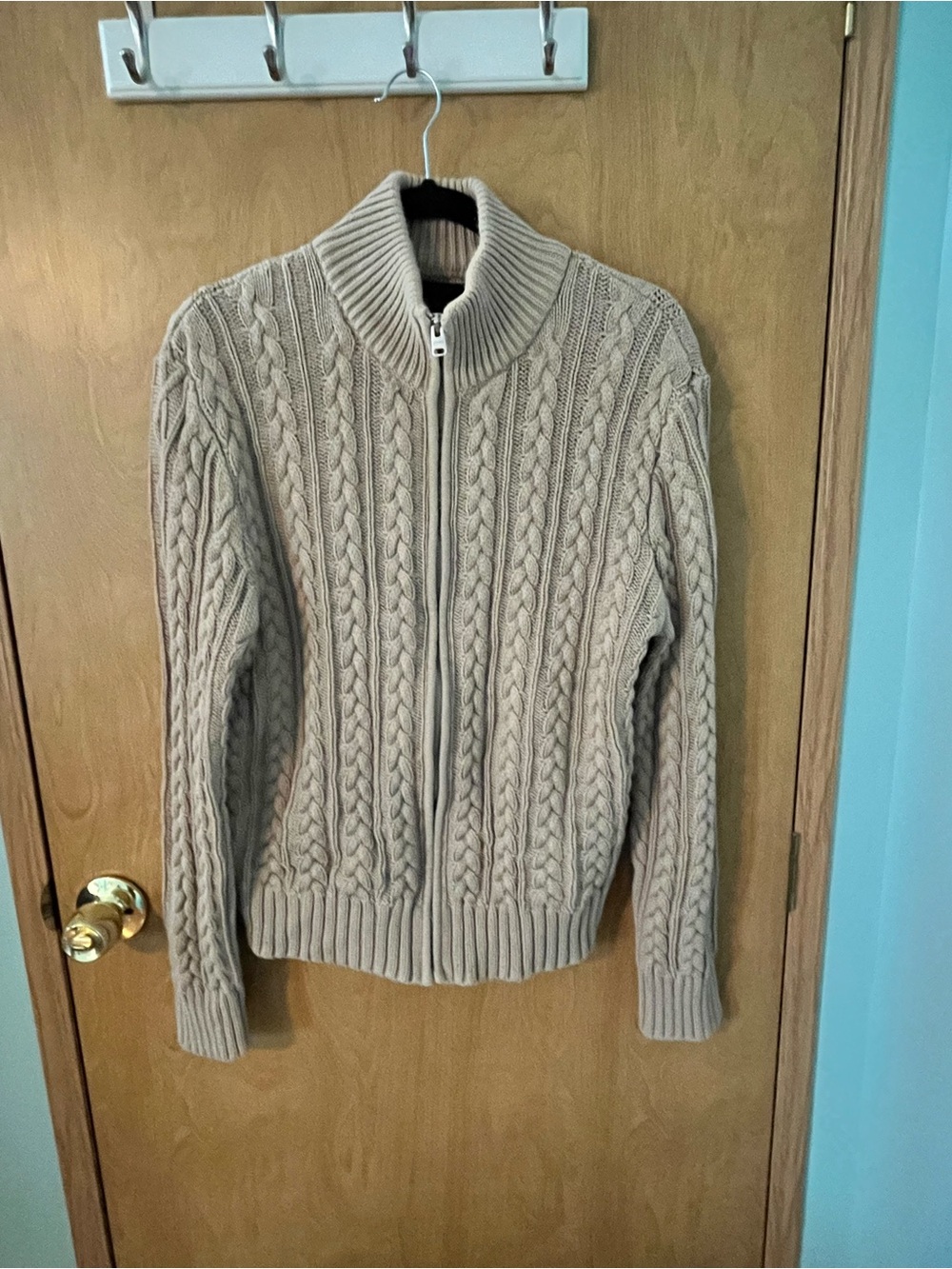 Express Cable-Knit Zip-Up Cardigan Women’s Beige Sweater Size Medium EUC